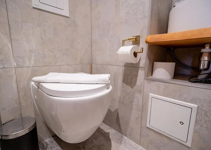 Elegance 4* Vienne