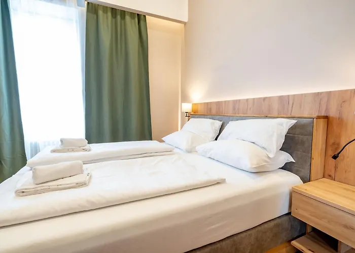 Elegance 4* Vienne