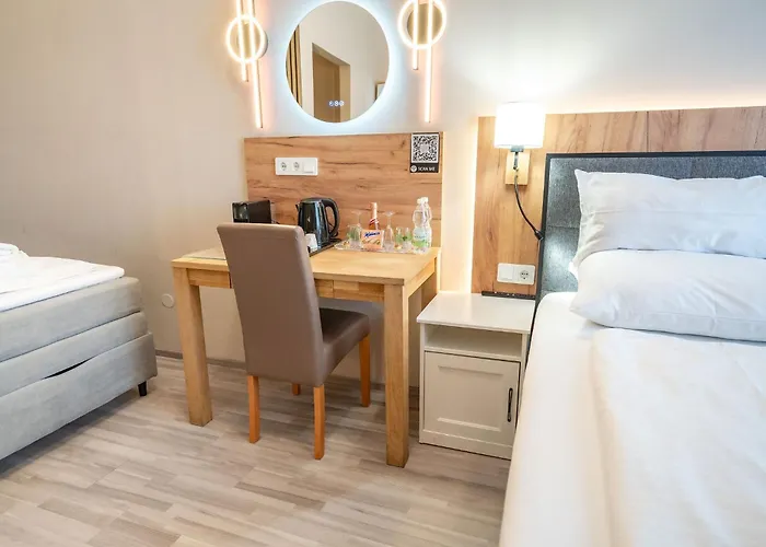 Elegance 4*
